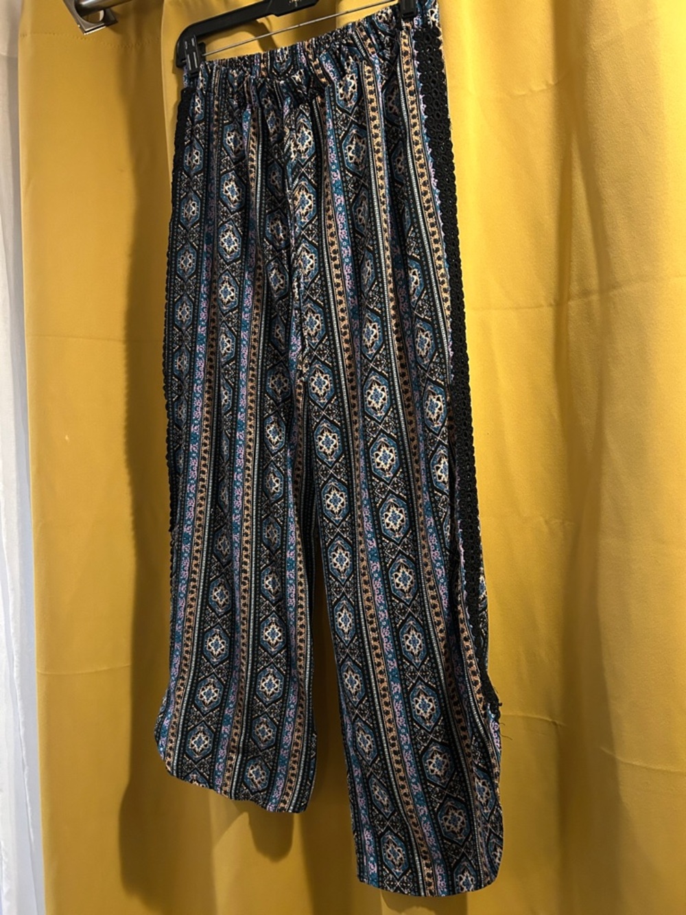 Joe B Navy, Teal & Pink Printed Wide-Leg Pants